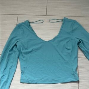 Women's LULULEMON Teal Long-Sleeve V-Neck Top